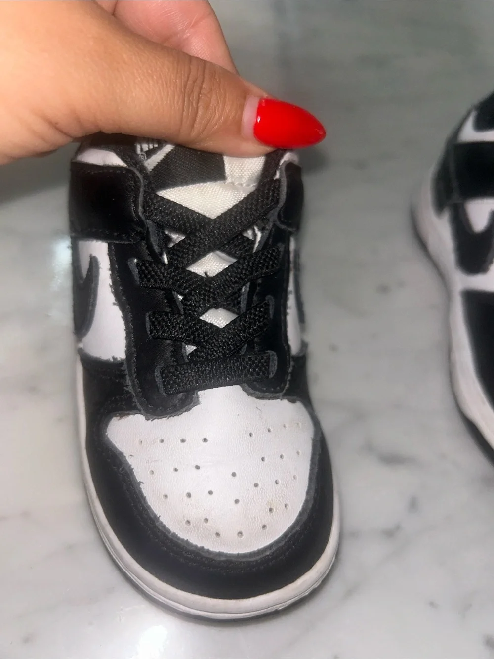 Nike Kids Black and White Panda Low-Top Sneakers Sz 7C